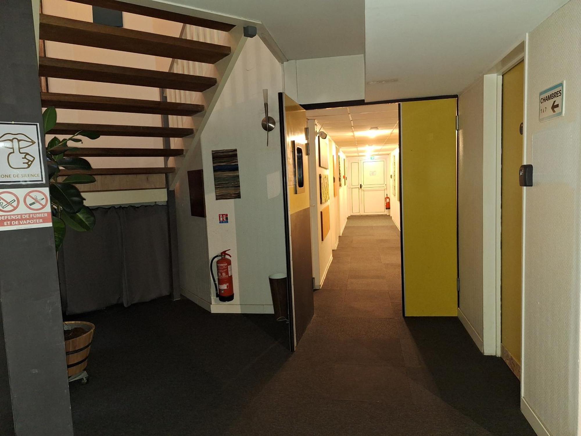 Hotel Escale Kennedy Mérignac Esterno foto