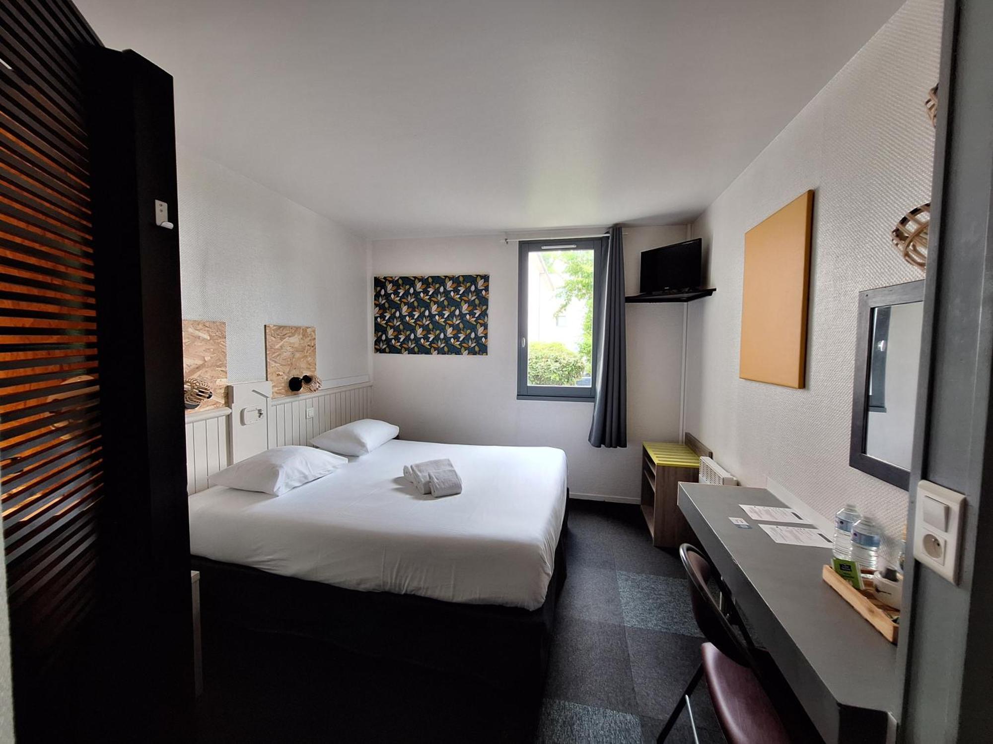 Hotel Escale Kennedy Mérignac Esterno foto