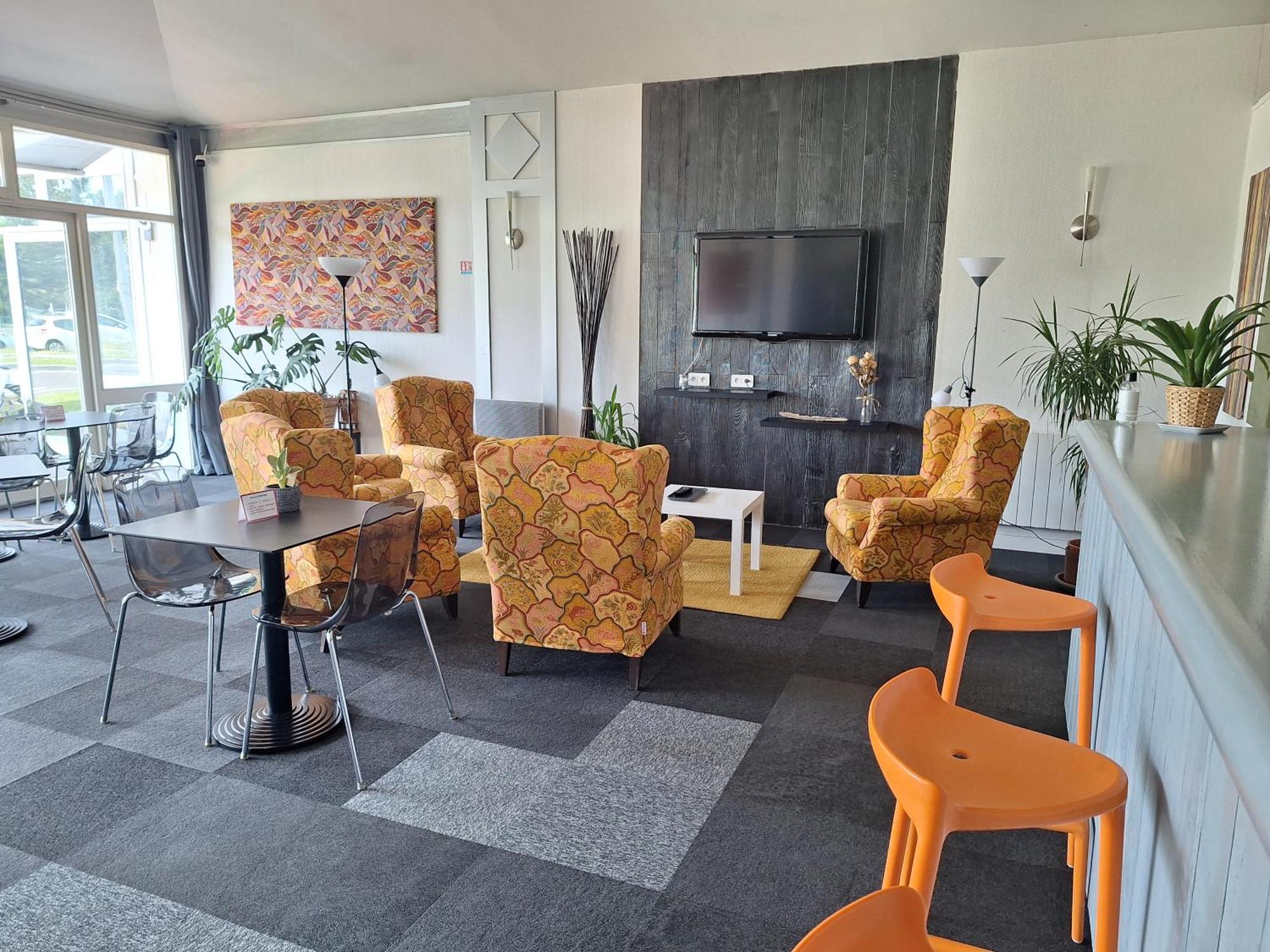 Hotel Escale Kennedy Mérignac Esterno foto