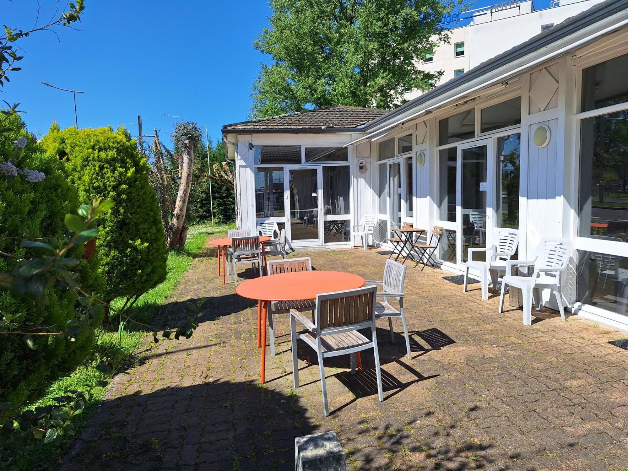 Hotel Escale Kennedy Mérignac Esterno foto